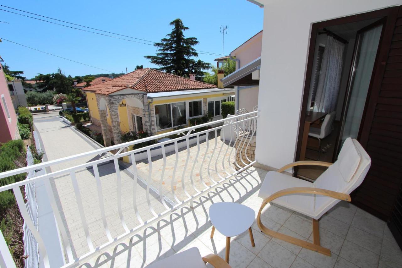 רוביני Apartments Knezovic מראה חיצוני תמונה