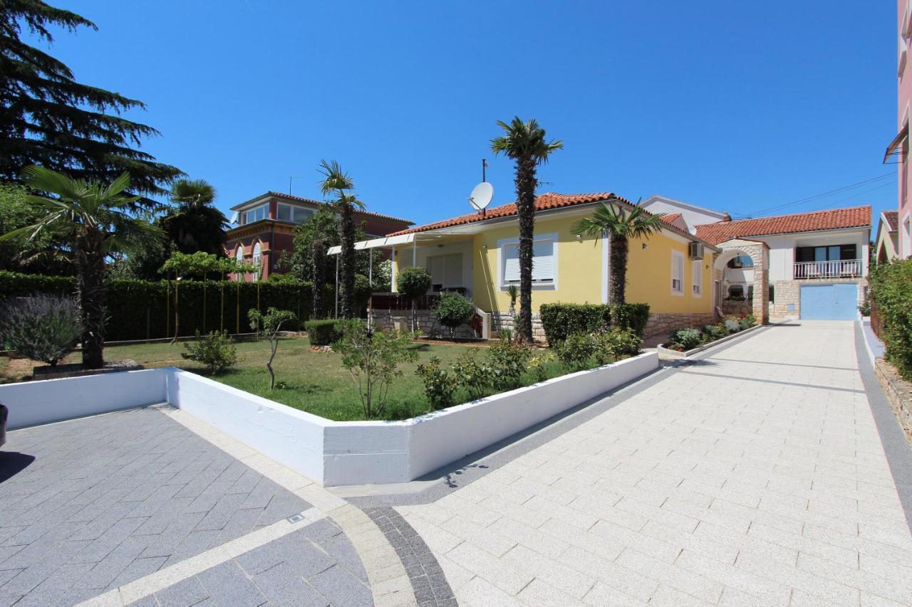 רוביני Apartments Knezovic מראה חיצוני תמונה